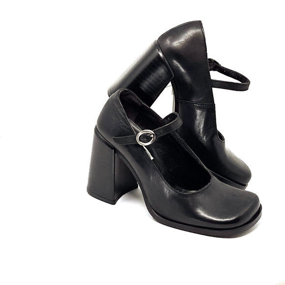 Chic 90s‎ Vintage Mary Jane Block Heel Mademoiselle - Picture 1 of 3